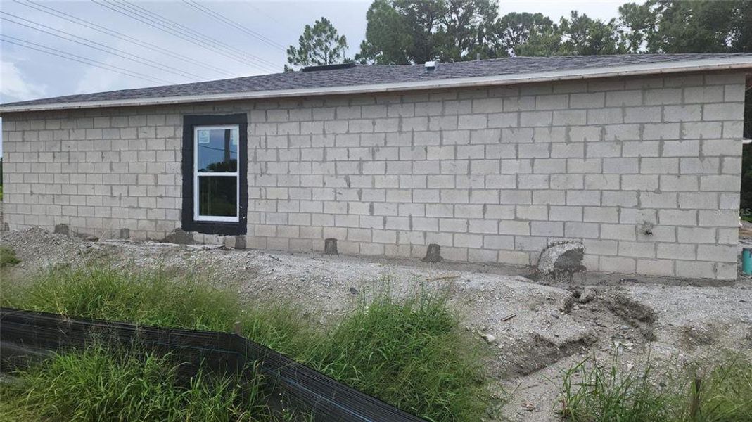 Image 10 of a home in . Image 10 of a home in .