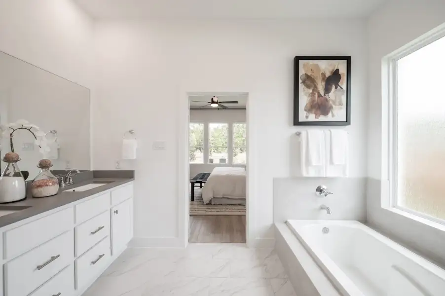 Furnished interior view inside a new home in Clopton Farms, Montgomery (Image 14).