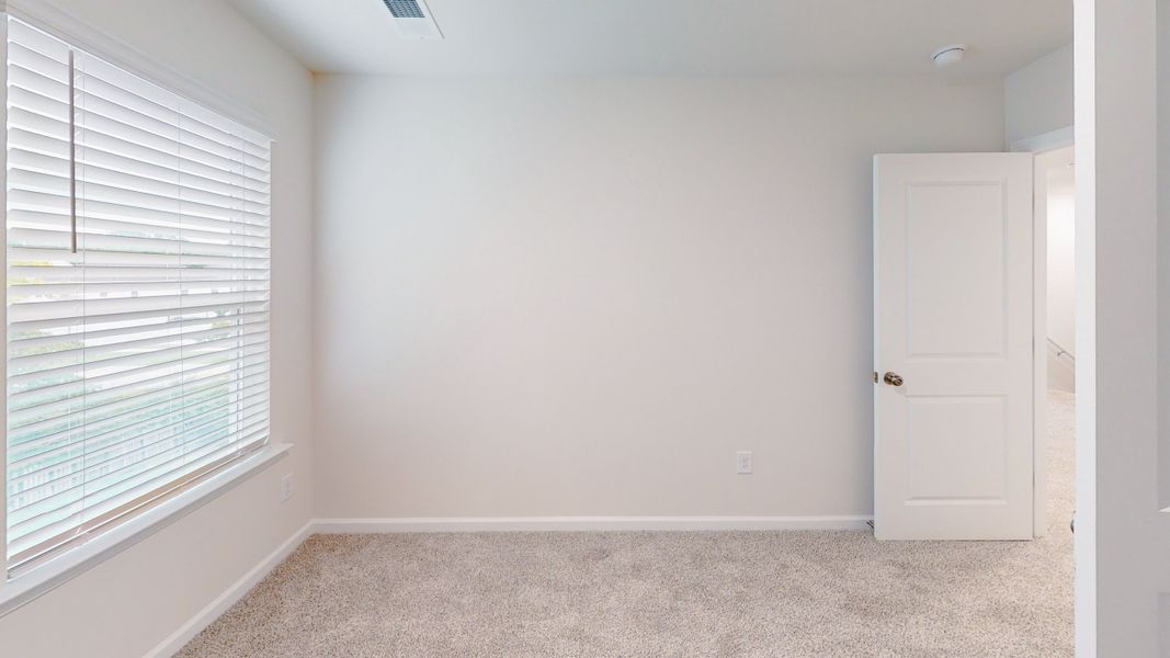 Representative unfurnished interior of a home built from the Stoneycreek Plan for Meece by Veranda Homes in Meece, Easley (Image 22).