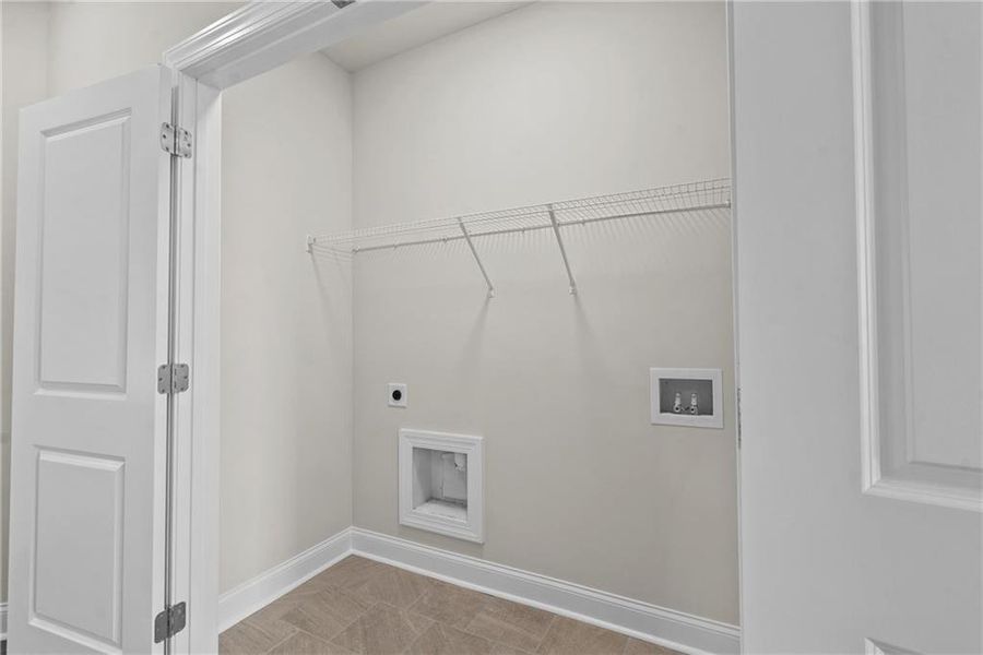Spacious, unfurnished interior of a new home in Palisades Single Family, Cumming (Image 18).