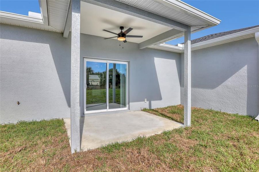 Exterior details and patio area of a home in , Palm Bay (Image 4).