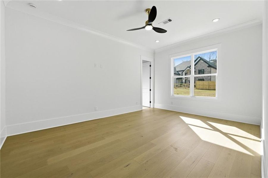 Spacious, unfurnished interior of a new home in , Lawrenceville (Image 33).