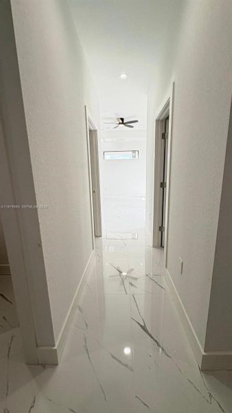 Spacious, unfurnished interior of a new home in , Cape Coral (Image 16).