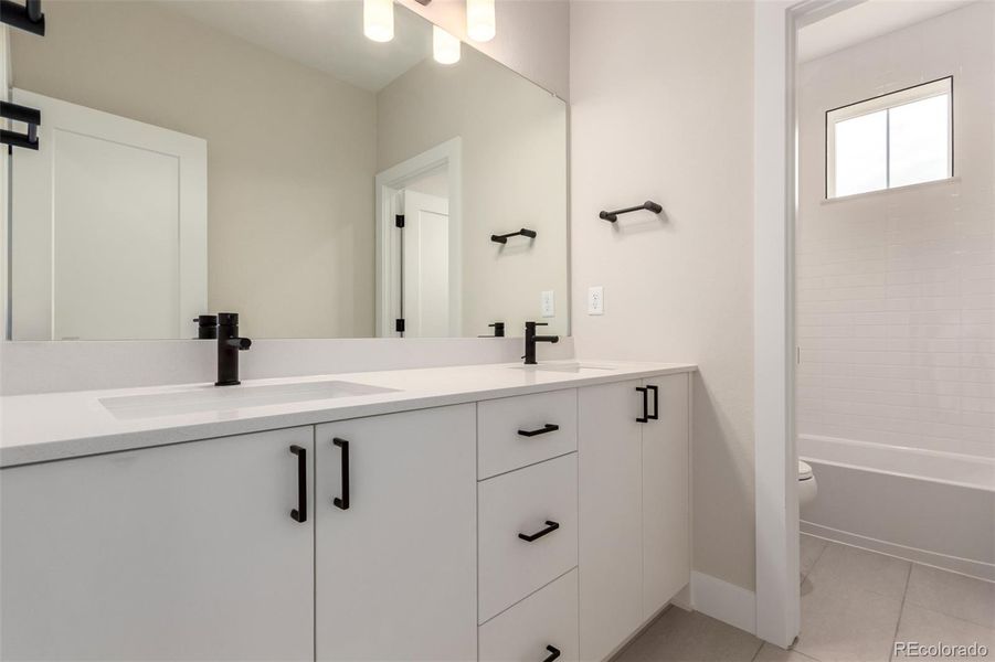 Image 42 of a home in West Grange.