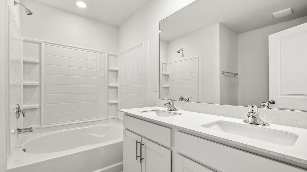 Furnished interior view inside a new home in Forest Creek, Winston-Salem (Image 9).