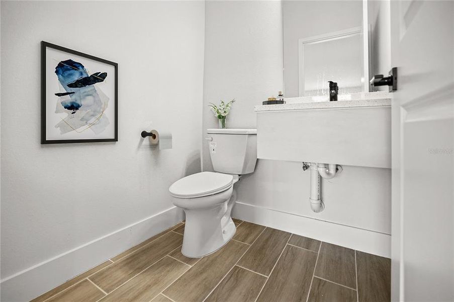 Furnished interior view inside a new home in , Ocala (Image 8).