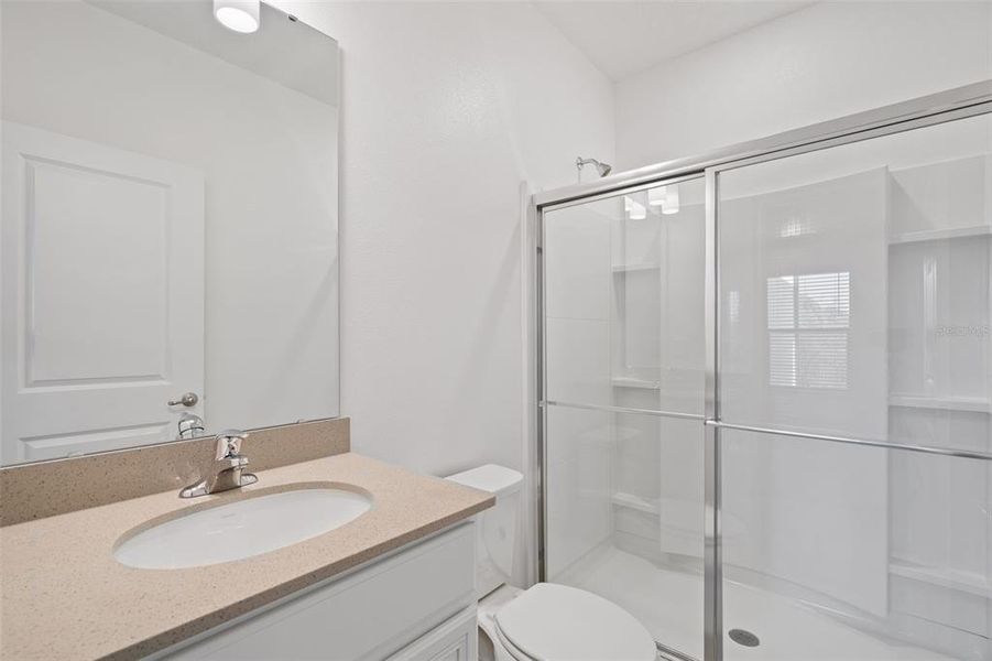 Furnished interior view inside a new home in , Orlando (Image 15).