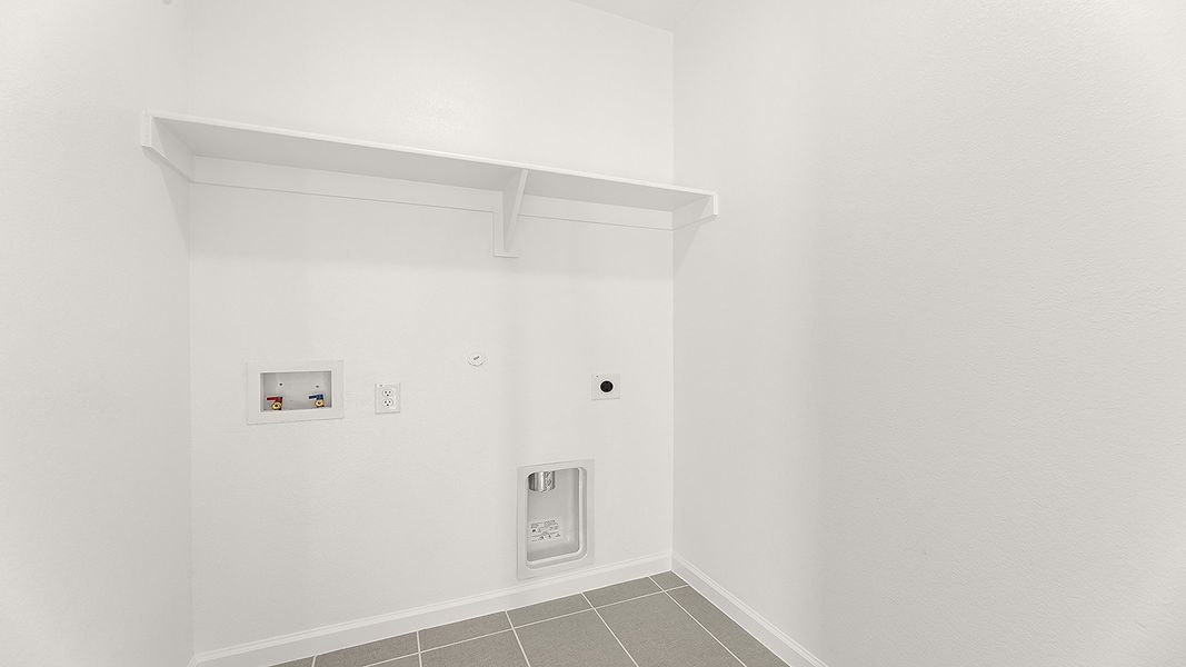 Spacious, unfurnished interior of a new home in Waterscape, Royse City (Image 27). Spacious, unfurnished interior of a new home in Waterscape, Royse City (Image 27).