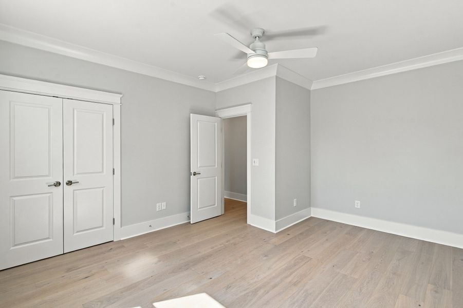 Representative unfurnished interior of a home built from the The Emerson by RobuckHomes in Stonehenge, Raleigh (Image 219).