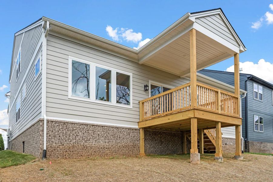 The Courtland C Exterior Rear