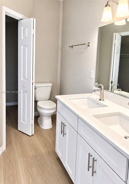 Furnished interior view inside a new home in , Lehigh Acres (Image 3).