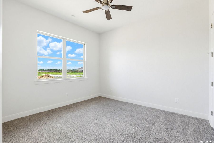 Spacious, unfurnished interior of a new home in , Marion (Image 17).