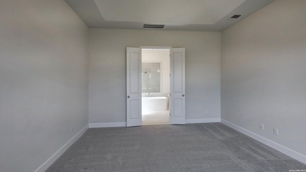 Spacious, unfurnished interior of a new home in Alsatian Oaks, Castroville (Image 19).
