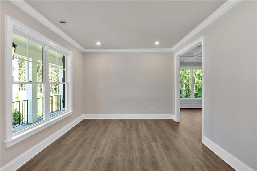 Spacious, unfurnished interior of a new home in Ford Landing, Acworth (Image 28).