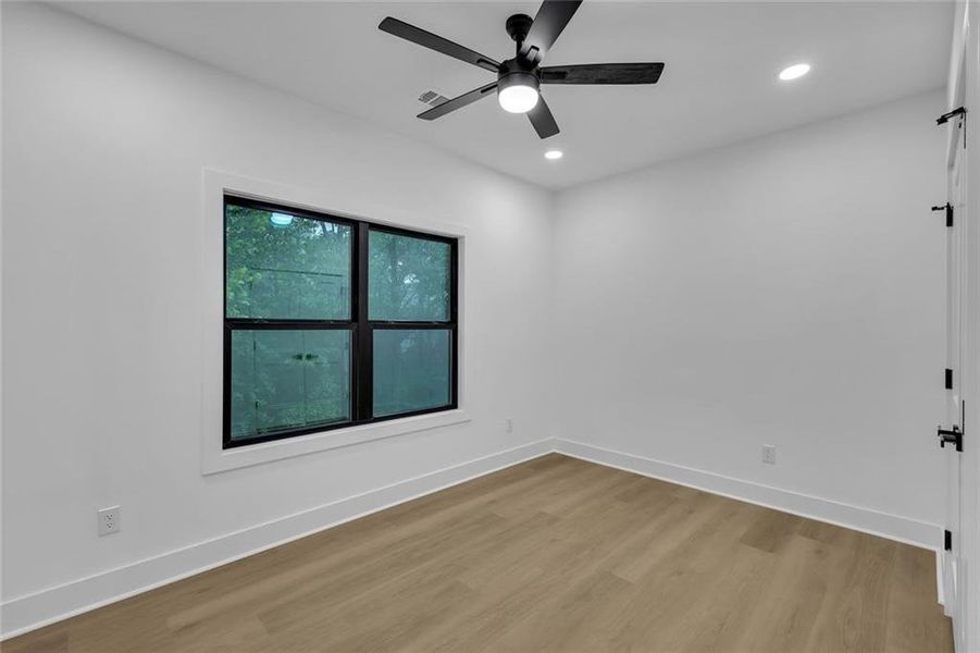 Spacious, unfurnished interior of a new home in , Snellville (Image 75). Spacious, unfurnished interior of a new home in , Snellville (Image 75).