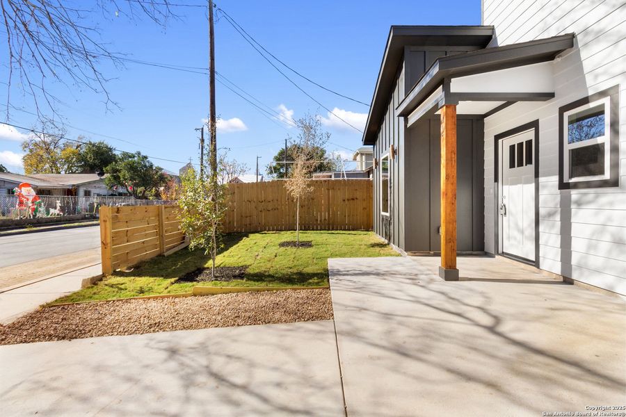 Exterior details and patio area of a home in , San Antonio (Image 17).