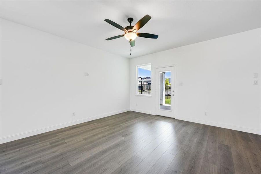 100 North Sky Drive ~ Ready Now 100 North Sky Drive ~ Ready Now