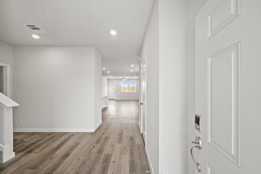 Spacious, unfurnished interior of a new home in Valor Park, Bay City (Image 15). Spacious, unfurnished interior of a new home in Valor Park, Bay City (Image 15).