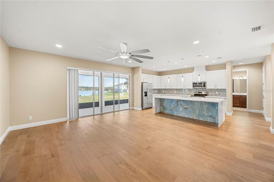 Image 69 of a home in .