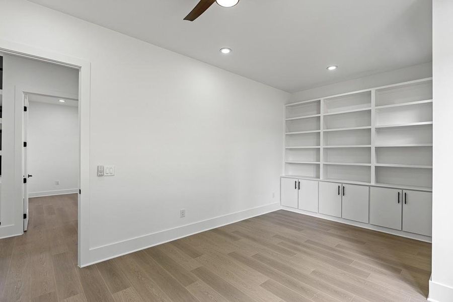 Spacious, unfurnished interior of a new home in , Jefferson (Image 32).