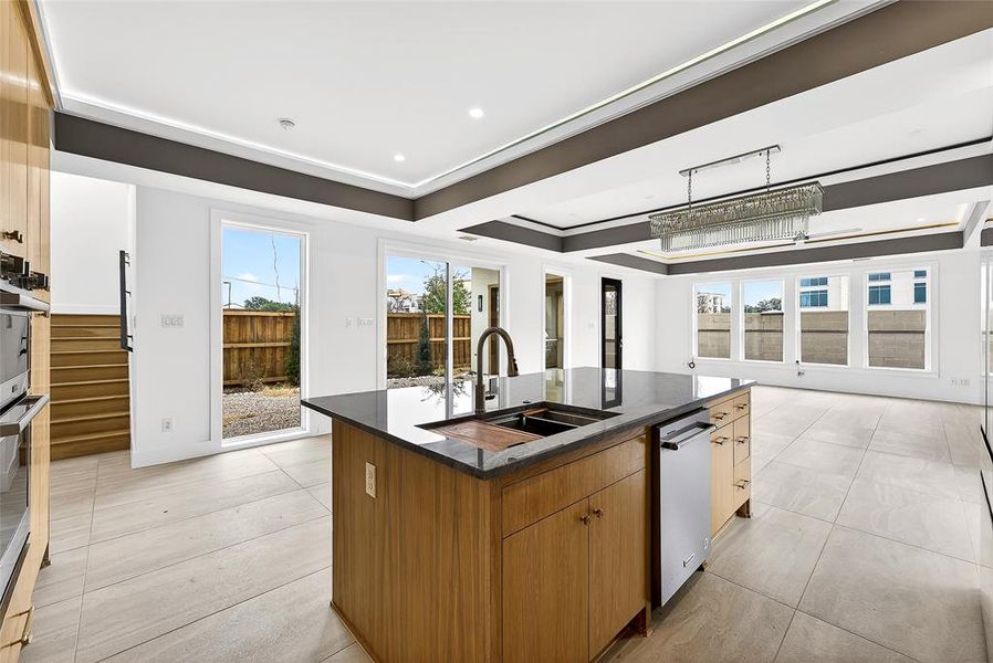 Furnished interior view inside a new home in , Richardson (Image 8).