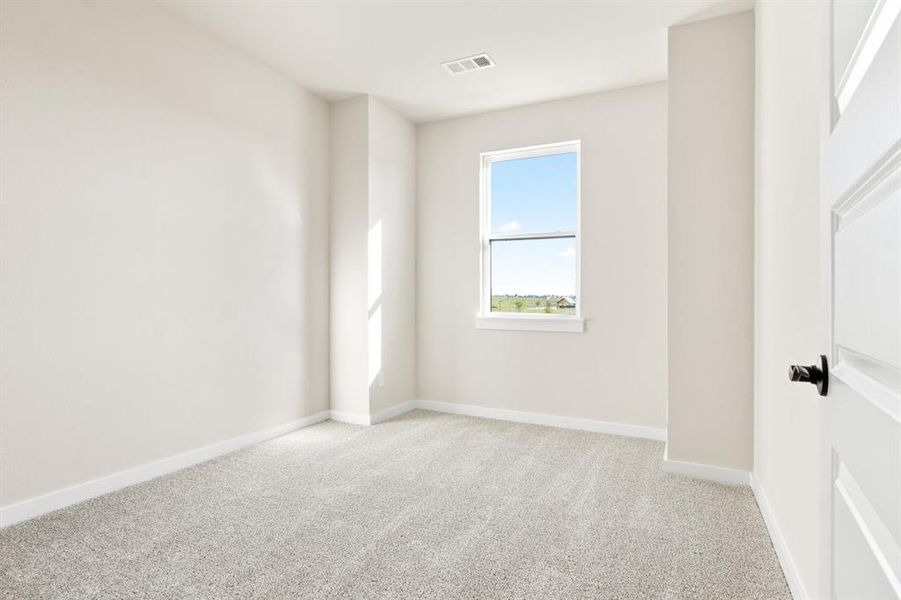 029-2028AldrichRoad-Celina-TX-75009-Bedroom3.jpg-SMALL