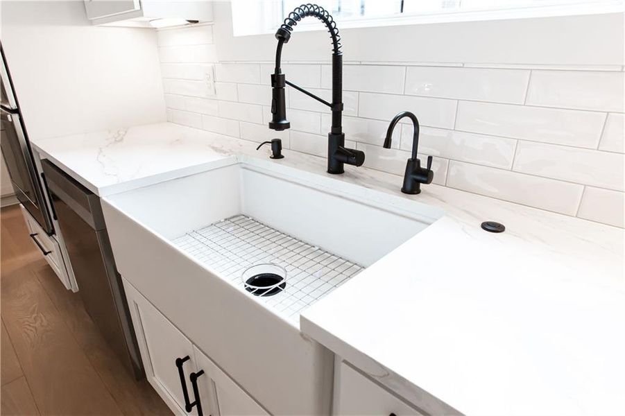 Close-up of interior finishes inside a home in , Acworth (Image 31).