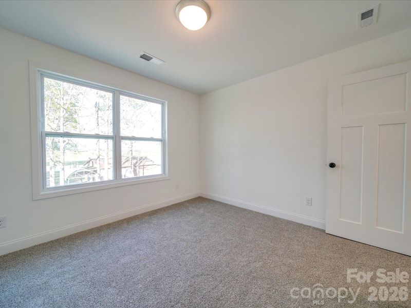 Spacious, unfurnished interior of a new home in , Monroe (Image 11).
