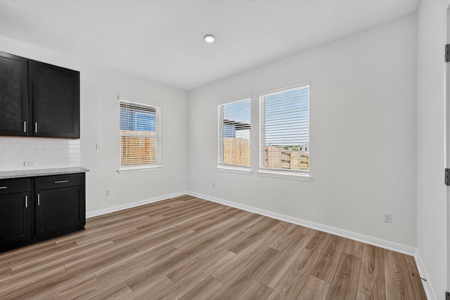 Spacious, unfurnished interior of a new home in Sunfield, Buda (Image 12). Spacious, unfurnished interior of a new home in Sunfield, Buda (Image 12).