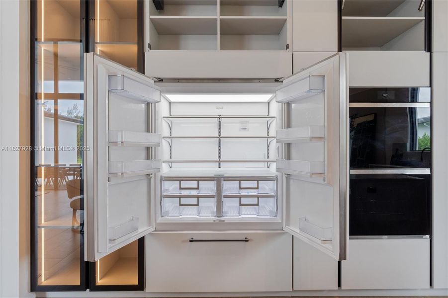 Furnished interior view inside a new home in , Davie (Image 57).