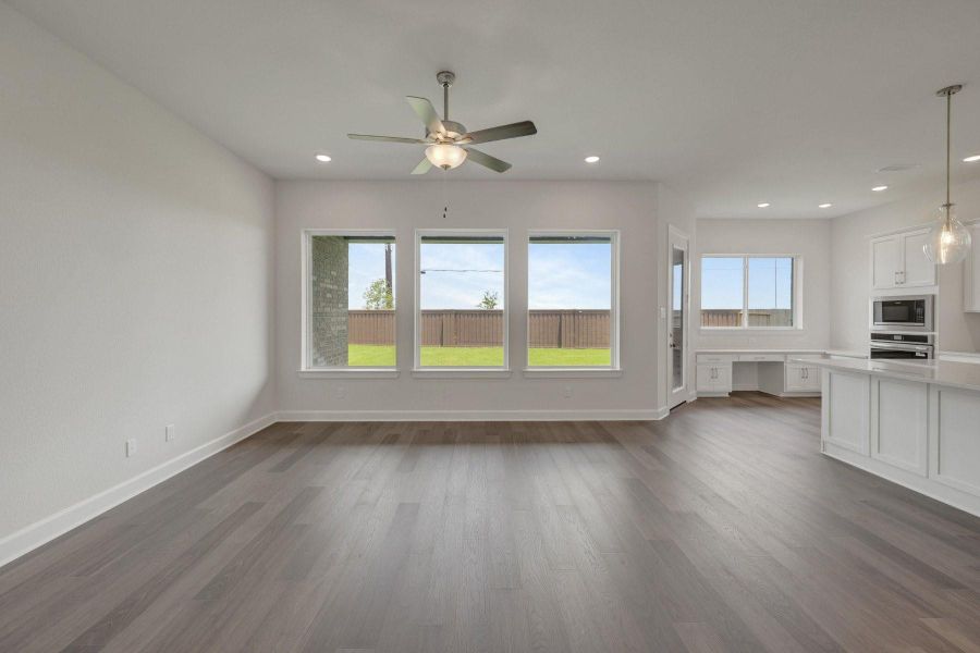 Spacious, unfurnished interior of a new home in Brookewater - Ascent Collection, Rosenberg (Image 22).