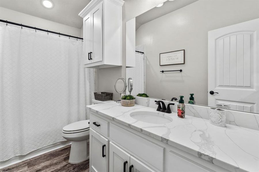 Furnished interior view inside a new home in , Greenville (Image 15).