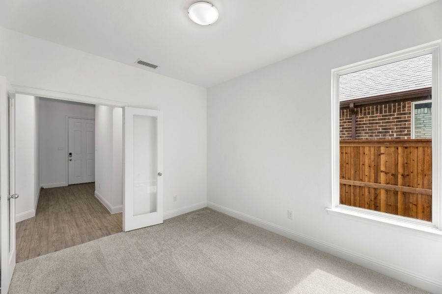 Representative unfurnished interior of a home built from the Tucker by UnionMain Homes in Elevon, Lavon (Image 20).