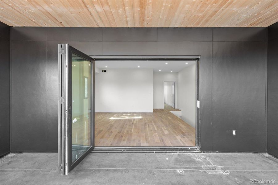 Image 38 of a home in .