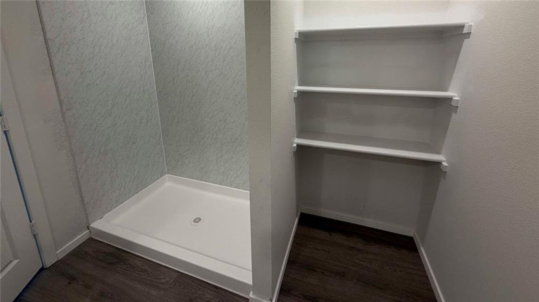 Image 8 of a home in Waverly Estates. Image 8 of a home in Waverly Estates.