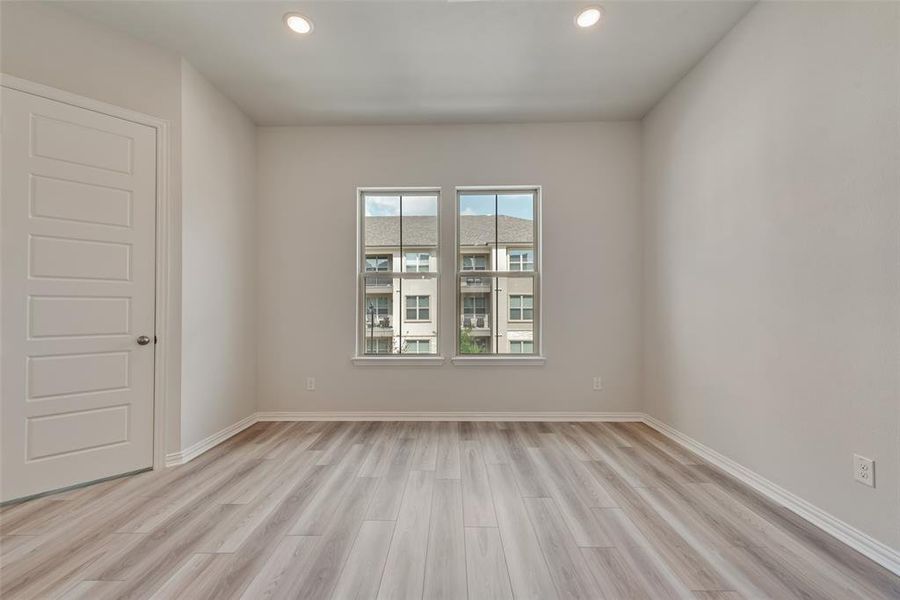 Spacious, unfurnished interior of a new home in City Point, North Richland Hills (Image 25). Spacious, unfurnished interior of a new home in City Point, North Richland Hills (Image 25).