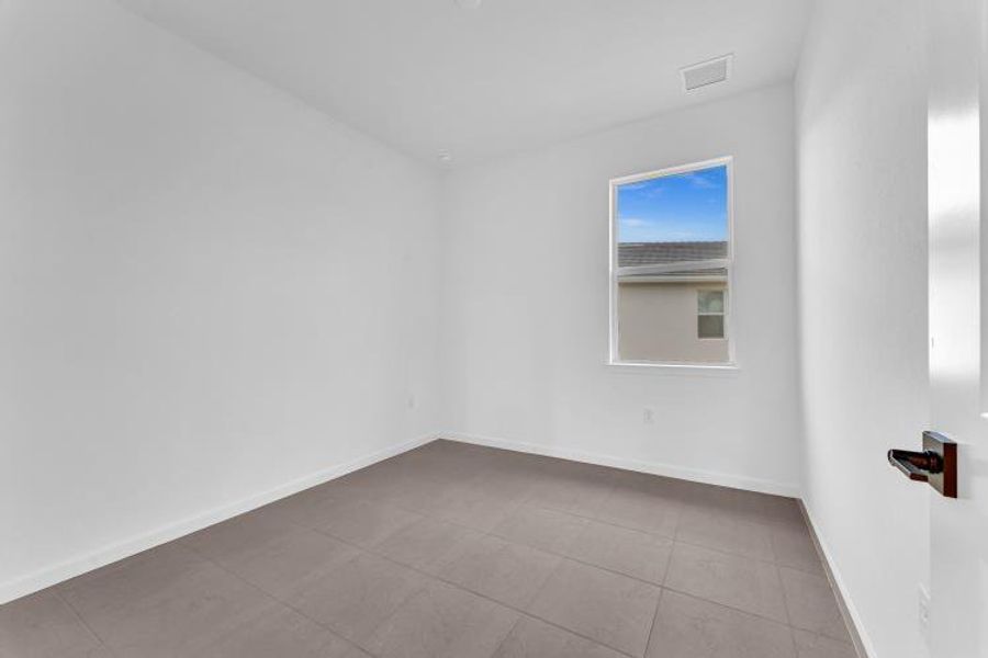 Spacious, unfurnished interior of a new home in , Vero Beach (Image 28). Spacious, unfurnished interior of a new home in , Vero Beach (Image 28).
