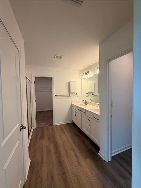 Furnished interior view inside a new home in Creekside, Dawsonville (Image 13).