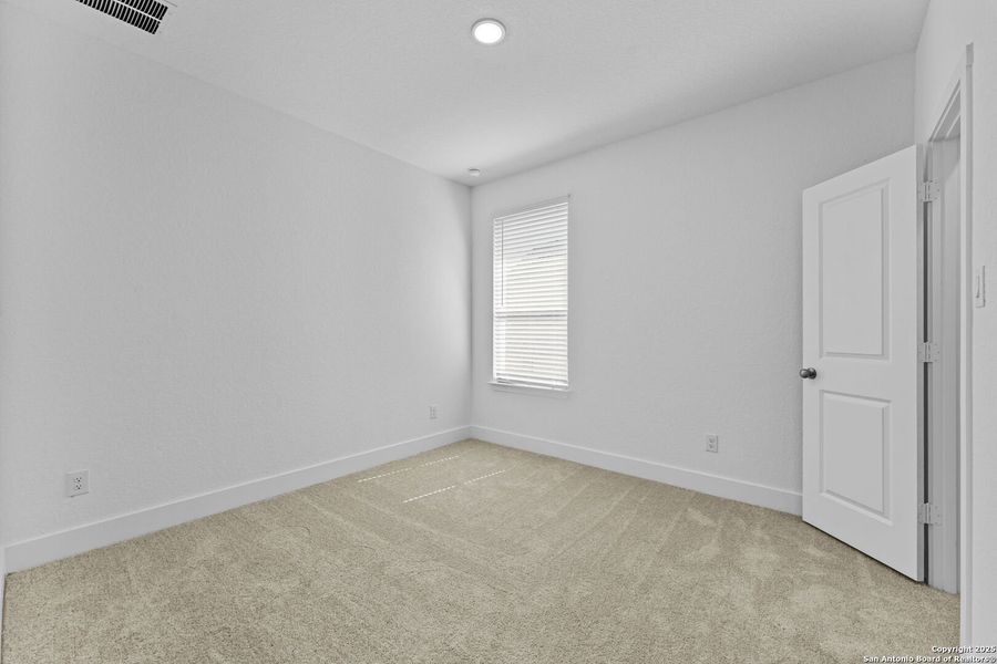 Spacious, unfurnished interior of a new home in , New Braunfels (Image 12). Spacious, unfurnished interior of a new home in , New Braunfels (Image 12).