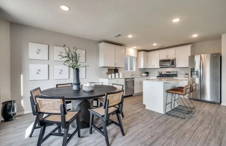 Furnished interior view inside a new home in Mobberly Farms, Pilot Point (Image 10).