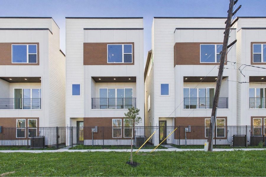 Image 48 of a home in . Image 48 of a home in .