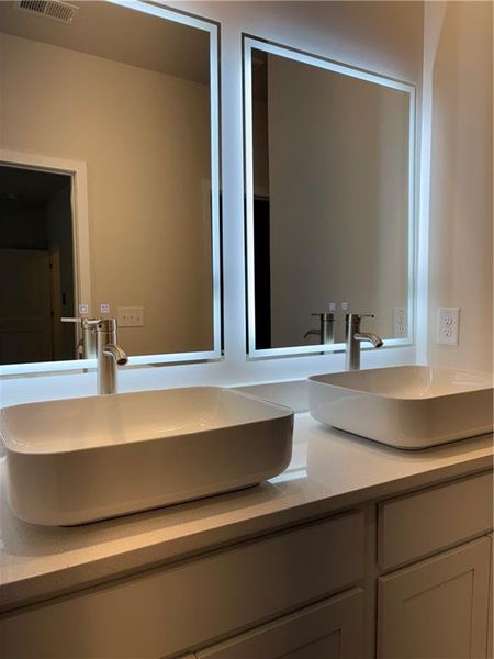 Image 53 of a home in Southern Hills.