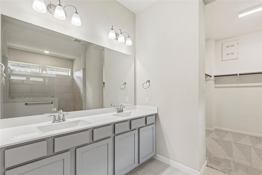 Furnished interior view inside a new home in Jordan Ranch 45' Homesites, Fulshear (Image 11).