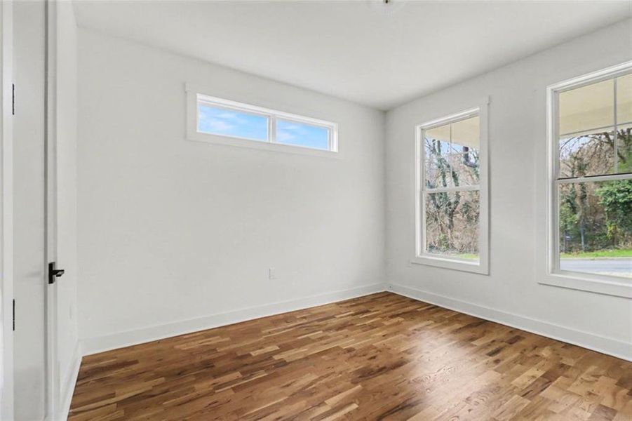 Spacious, unfurnished interior of a new home in , Scottdale (Image 35).