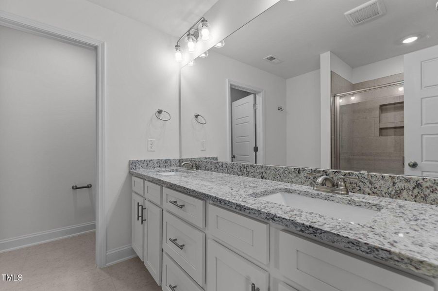 26-web-or-mls-DSC_8968 26-web-or-mls-DSC_8968