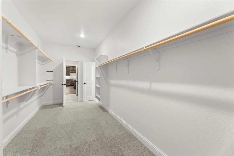 Spacious, unfurnished interior of a new home in Lovers Landing, Forney (Image 20). Spacious, unfurnished interior of a new home in Lovers Landing, Forney (Image 20).