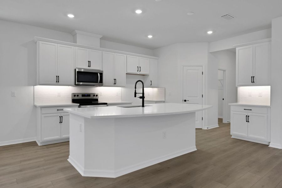 Arlington w/Bonus New Home in Parrish, FL.  - Slide 14