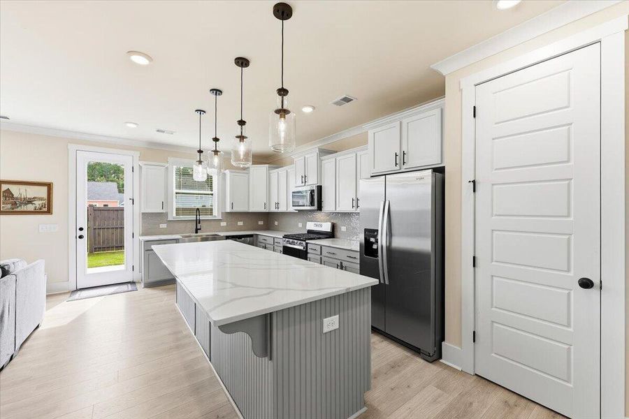 Furnished interior view inside a new home in Homecoming, Ravenel (Image 18). Furnished interior view inside a new home in Homecoming, Ravenel (Image 18).