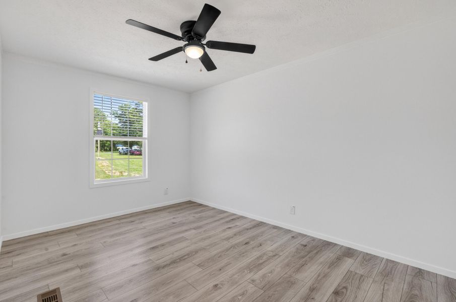 Spacious, unfurnished interior of a new home in , Cross (Image 39).
