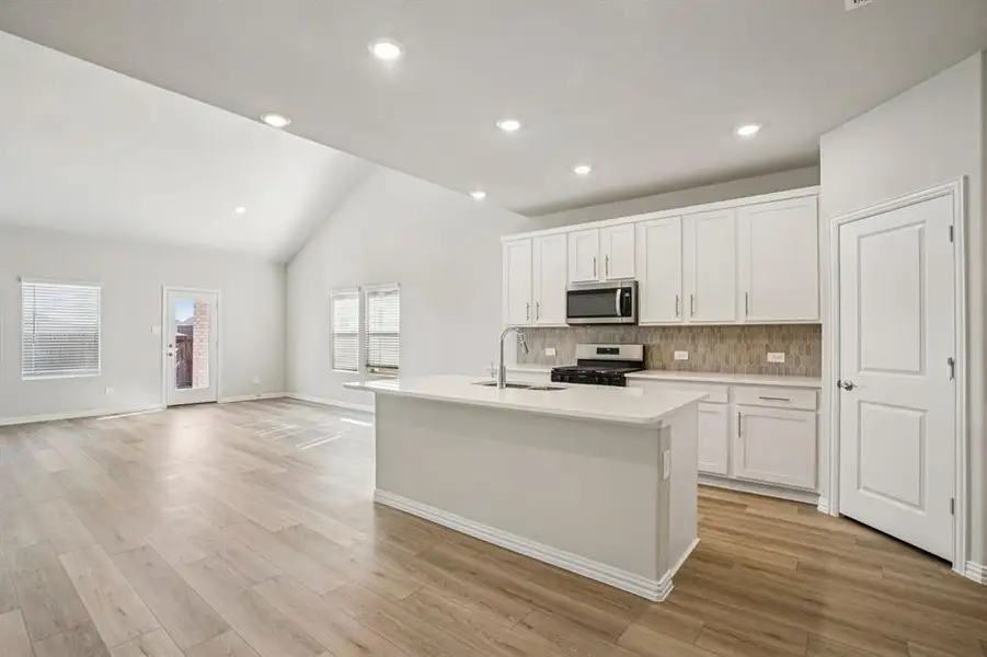 Photo is not of the actual home, but is an inspirational photo of builder’s model home and may depict options, furnishings, and/or decorator features that are not included.